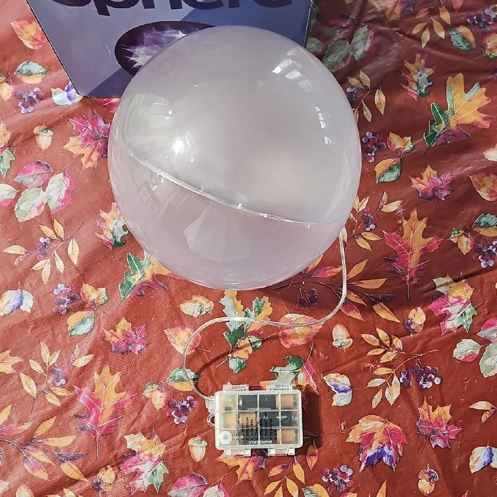 Remote Control Party Light - White - Picture 3 of 10